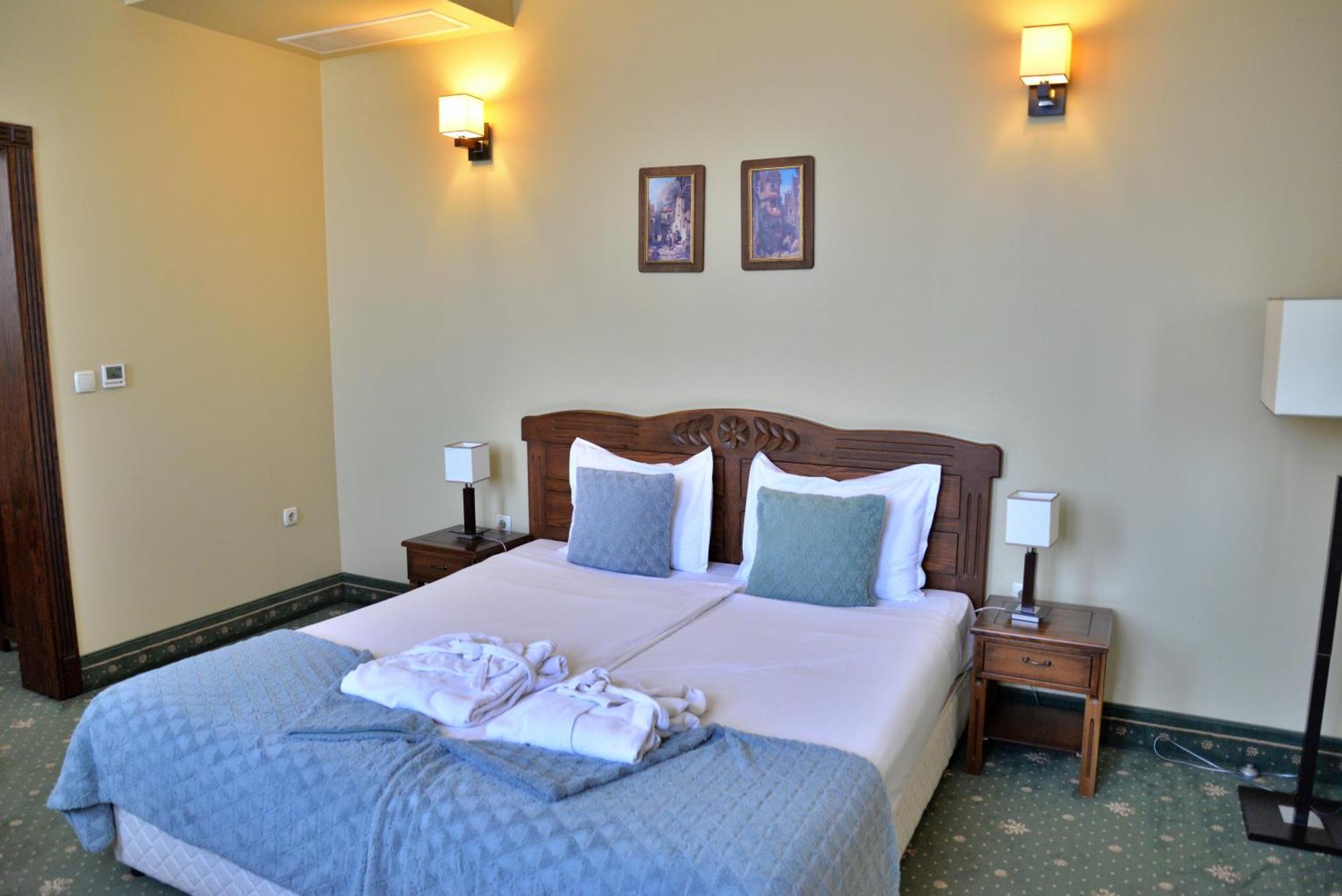 Retro Hotel Haskovo Chambre photo